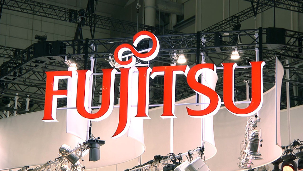 Fujitsu ammette la sconfitta e scorpora PC e telefonia