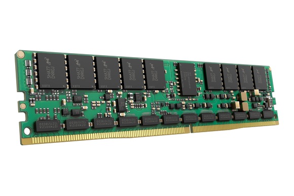 hpe_8gb_nvdimm_front-100653847-orig-1-100653968-large