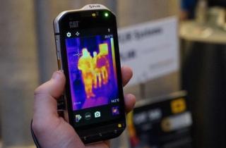 Cat S60: arriva in Italia lo smartphone indistruttibile con camera termica