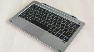 Chuwi HiBook Pro Chuwi HiBook Pro