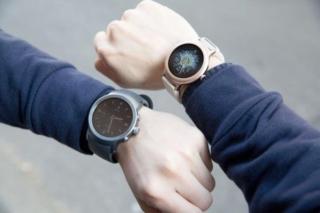 smartwatch smartwatch