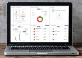 fattura-smart-genya-wolters-kluwer-laptop fattura-smart-genya-wolters-kluwer-laptop