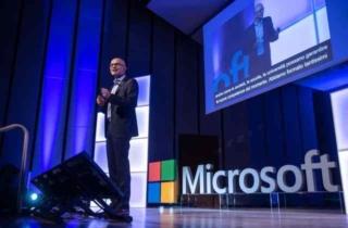 Il CEO Microsoft Nadella a Milano: con lo stack Azure, vogliamo diventare il computer del mondo