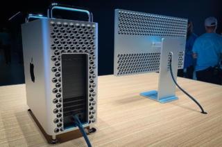 mac-pro-2019-pro-display-xdr-rear-2-100798229-large