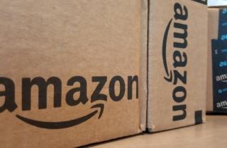 Amazon licenzia 10.000 dipendenti… e AWS cresce più lentamente