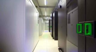 schneider alimentazione data centerr