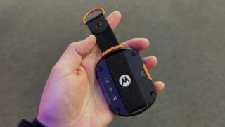 Motorola-Defy-Satellite-Link Motorola-Defy-Satellite-Link