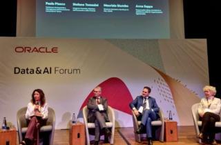 Da sinistra, Paola Pisano (Università di Torino), Stefano Tomasini (Ministero Economia e Finanze), Maurizio Stumbo (Sogei) e Anna Sappa (Inail). Da sinistra, Paola Pisano (Università di Torino), Stefano Tomasini (Ministero Economia e Finanze), Maurizio Stumbo (Sogei) e Anna Sappa (Inail).