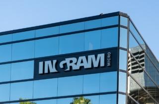 Ingram Micro dwi Riconoscimento editoriale JHVEPhoto Shutterstock.com