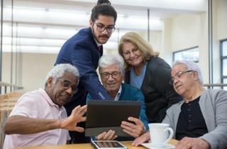 La connettività Wi-Fi nelle strutture per anziani presenta sfide specifiche La connettività Wi-Fi nelle strutture per anziani presenta sfide specifiche