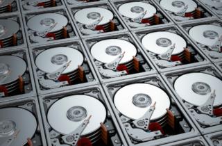 Solo gli hyperscaler comprano ancora hard disk: quanti anni di vita hanno ancora?