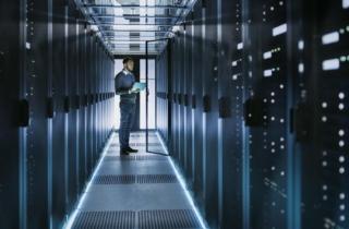 Raffreddamento a liquido: una scelta obbligata per lo sviluppo dei data center