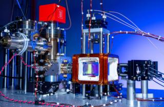 ICSC e QuEra offrono ai ricercatori italiani accesso a un computer quantistico ad atomi neutri ICSC e QuEra offrono ai ricercatori italiani accesso a un computer quantistico ad atomi neutri