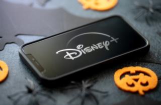 Disney si allea a OpenAI e fa causa a Google: l’IA sta diventando come lo streaming video?