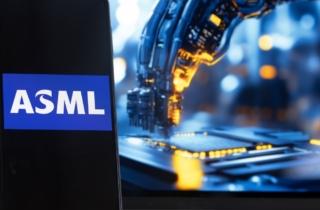 La Cina avvia la produzione di una macchina per litografia DUV: scricchiola il monopolio di ASML