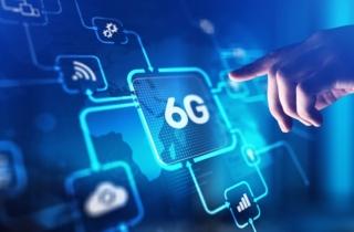 MWC: Il 6G potenziato dall’AI al centro della scena, ma i governi sono preoccupati da sicurezza e supply chain