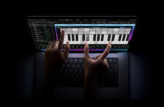 Apple lancia il MacBook Pro con display OLED touchscreen e porta il chip M6 sul 14 pollici