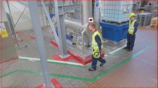 I modelli presenti a bordo permettono alle videocamere di rilevare la presenza dei dispositivi di protezione individuale, migliorando la sicurezza sul lavoro. I modelli presenti a bordo permettono alle videocamere di rilevare la presenza dei dispositivi di protezione individuale, migliorando la sicurezza sul lavoro.